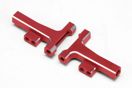 Y2-008FTR Yokomo Aluminum Front Lower Short "T" Arms (Red)